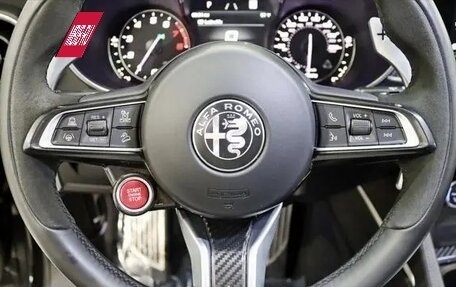 Alfa Romeo Stelvio, 2021 год, 6 254 782 рублей, 14 фотография