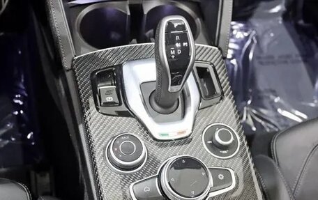 Alfa Romeo Stelvio, 2021 год, 6 254 782 рублей, 21 фотография