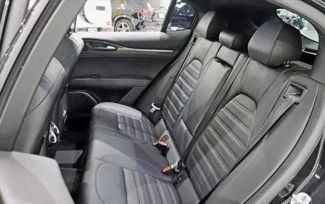 Alfa Romeo Stelvio, 2021 год, 6 254 782 рублей, 25 фотография