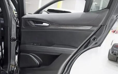 Alfa Romeo Stelvio, 2021 год, 6 254 782 рублей, 33 фотография