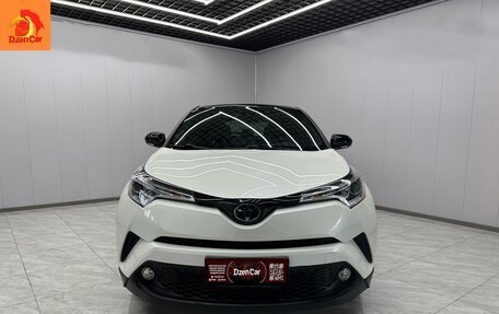Toyota C-HR I рестайлинг, 2021 год, 1 500 000 рублей, 2 фотография