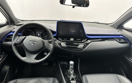 Toyota C-HR I рестайлинг, 2021 год, 1 500 000 рублей, 7 фотография