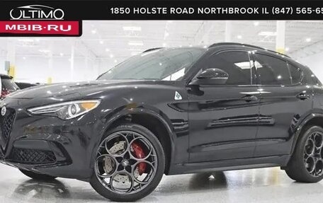 Alfa Romeo Stelvio, 2021 год, 6 254 782 рублей, 38 фотография