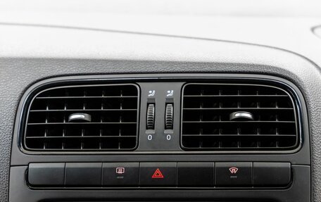 Volkswagen Polo VI (EU Market), 2014 год, 837 000 рублей, 23 фотография