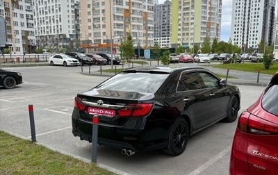 Toyota Camry, 2014 год, 2 100 000 рублей, 1 фотография