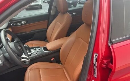 Alfa Romeo Giulia II, 2021 год, 3 939 907 рублей, 34 фотография