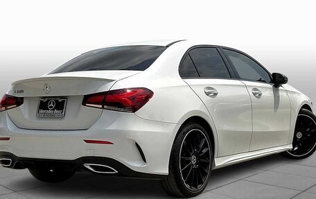 Mercedes-Benz A-Класс, 2021 год, 4 165 000 рублей, 4 фотография
