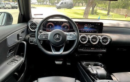 Mercedes-Benz A-Класс, 2021 год, 4 165 000 рублей, 9 фотография