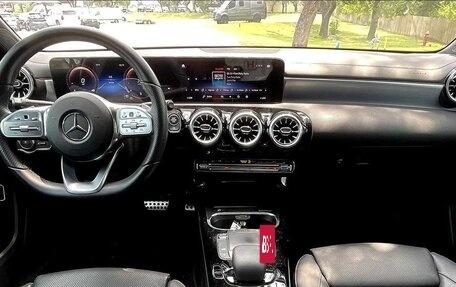 Mercedes-Benz A-Класс, 2021 год, 4 165 000 рублей, 16 фотография