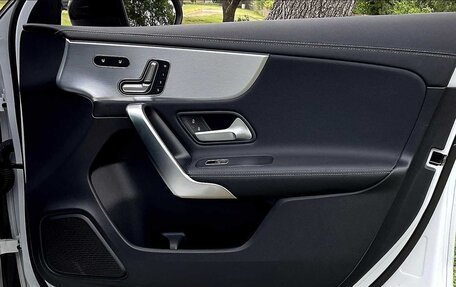 Mercedes-Benz A-Класс, 2021 год, 4 165 000 рублей, 23 фотография