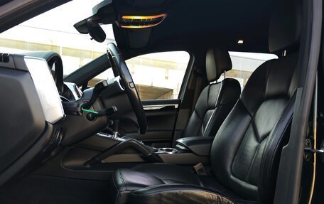 Porsche Cayenne III, 2013 год, 2 744 000 рублей, 29 фотография