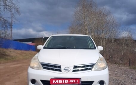 Nissan Tiida, 2011 год, 700 000 рублей, 2 фотография