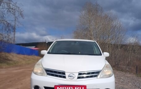 Nissan Tiida, 2011 год, 700 000 рублей, 12 фотография