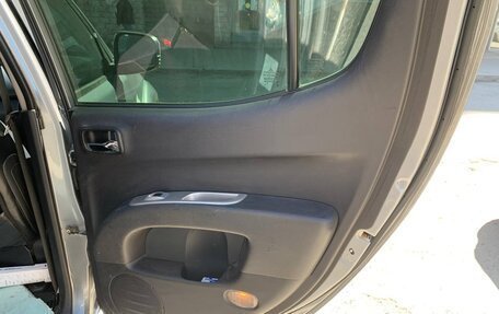 Mitsubishi L200 IV рестайлинг, 2014 год, 1 650 000 рублей, 9 фотография