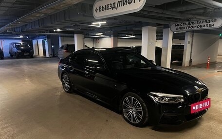 BMW 5 серия, 2018 год, 3 970 000 рублей, 15 фотография