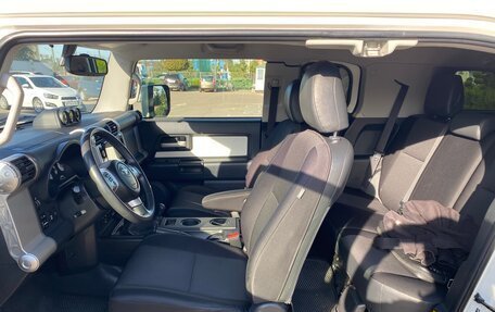 Toyota FJ Cruiser, 2014 год, 4 500 000 рублей, 4 фотография