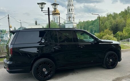 Cadillac Escalade V, 2023 год, 14 300 000 рублей, 4 фотография
