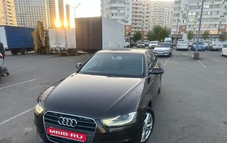 Audi A4, 2013 год, 1 540 000 рублей, 7 фотография