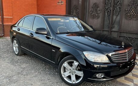 Mercedes-Benz C-Класс, 2008 год, 850 000 рублей, 3 фотография