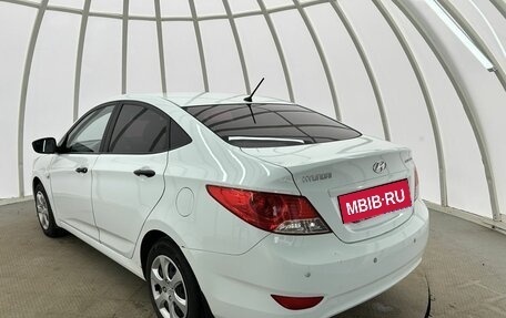Hyundai Solaris II рестайлинг, 2013 год, 680 000 рублей, 7 фотография