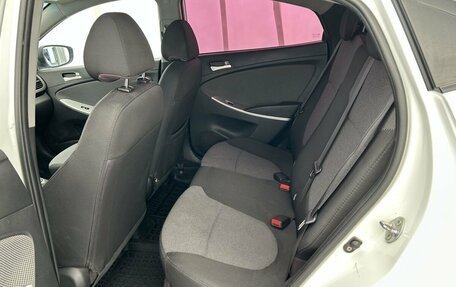 Hyundai Solaris II рестайлинг, 2013 год, 680 000 рублей, 12 фотография