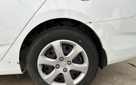 Hyundai Solaris II рестайлинг, 2013 год, 680 000 рублей, 18 фотография