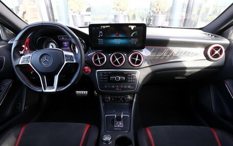 Mercedes-Benz GLA AMG, 2015 год, 2 300 000 рублей, 10 фотография