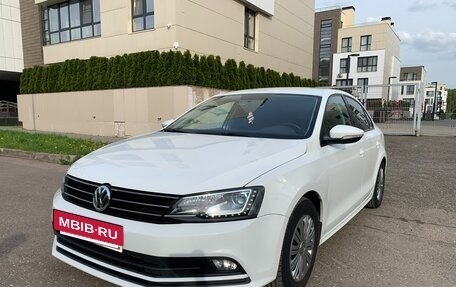 Volkswagen Jetta VI, 2017 год, 1 060 000 рублей, 3 фотография