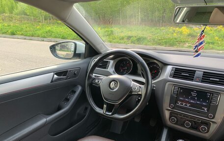 Volkswagen Jetta VI, 2017 год, 1 060 000 рублей, 17 фотография