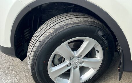 Toyota RAV4, 2013 год, 1 895 000 рублей, 26 фотография
