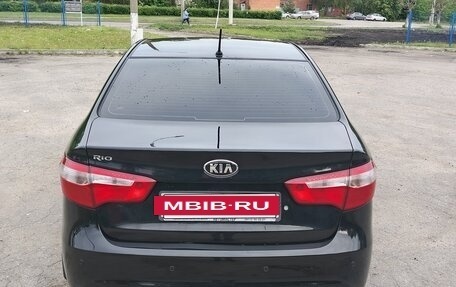 KIA Rio III рестайлинг, 2015 год, 930 000 рублей, 14 фотография