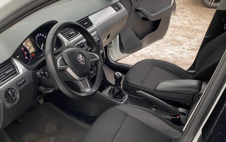 Skoda Rapid I, 2015 год, 769 000 рублей, 8 фотография