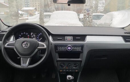 Skoda Rapid I, 2015 год, 769 000 рублей, 10 фотография