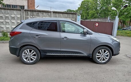Hyundai ix35 I рестайлинг, 2011 год, 1 250 000 рублей, 2 фотография