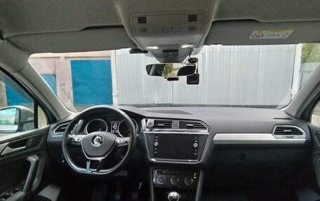 Volkswagen Tiguan II, 2019 год, 2 000 000 рублей, 5 фотография