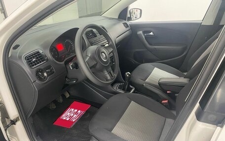 Volkswagen Polo VI (EU Market), 2012 год, 600 000 рублей, 8 фотография
