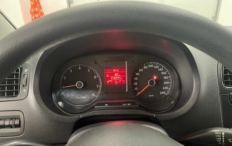 Volkswagen Polo VI (EU Market), 2012 год, 600 000 рублей, 11 фотография