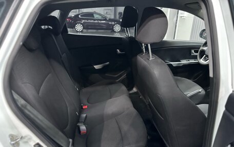 KIA Rio III рестайлинг, 2013 год, 897 000 рублей, 16 фотография
