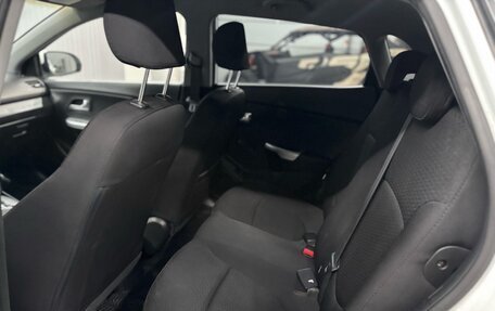 KIA Rio III рестайлинг, 2013 год, 897 000 рублей, 15 фотография
