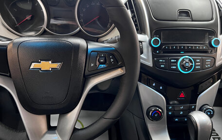 Chevrolet Cruze II, 2013 год, 895 000 рублей, 17 фотография