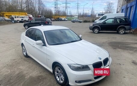 BMW 3 серия, 2011 год, 1 200 000 рублей, 3 фотография