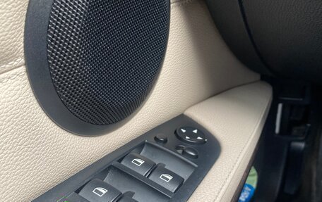 BMW 3 серия, 2011 год, 1 200 000 рублей, 26 фотография