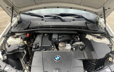 BMW 3 серия, 2011 год, 1 200 000 рублей, 24 фотография
