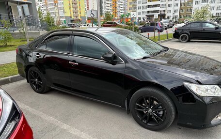 Toyota Camry, 2014 год, 2 100 000 рублей, 2 фотография