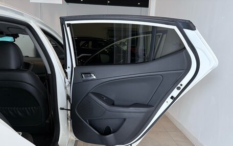KIA Optima III, 2011 год, 950 000 рублей, 30 фотография