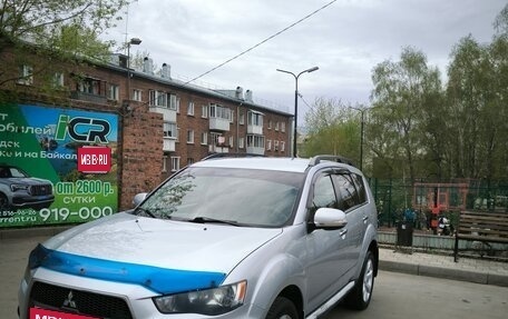 Mitsubishi Outlander III рестайлинг 3, 2011 год, 1 380 000 рублей, 1 фотография