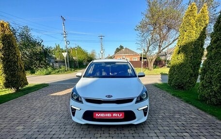 KIA Rio IV, 2018 год, 1 690 000 рублей, 1 фотография