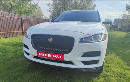 Jaguar F-Pace, 2018 год, 4 200 000 рублей, 1 фотография