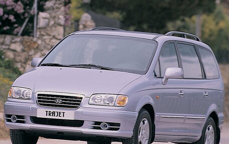 Hyundai Trajet I рестайлинг, 2001 год, 750 000 рублей, 1 фотография