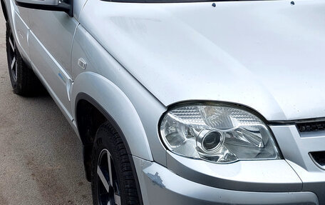 Chevrolet Niva I рестайлинг, 2010 год, 650 000 рублей, 1 фотография